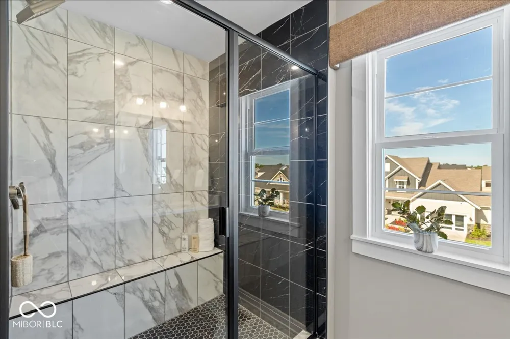 6046 Windsor Drive #701 McCordsville, IN 46055