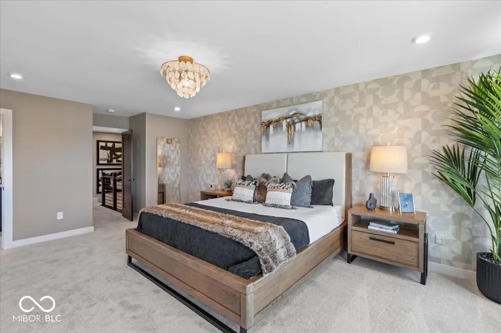 6046 Windsor Drive #701 McCordsville, IN 46055