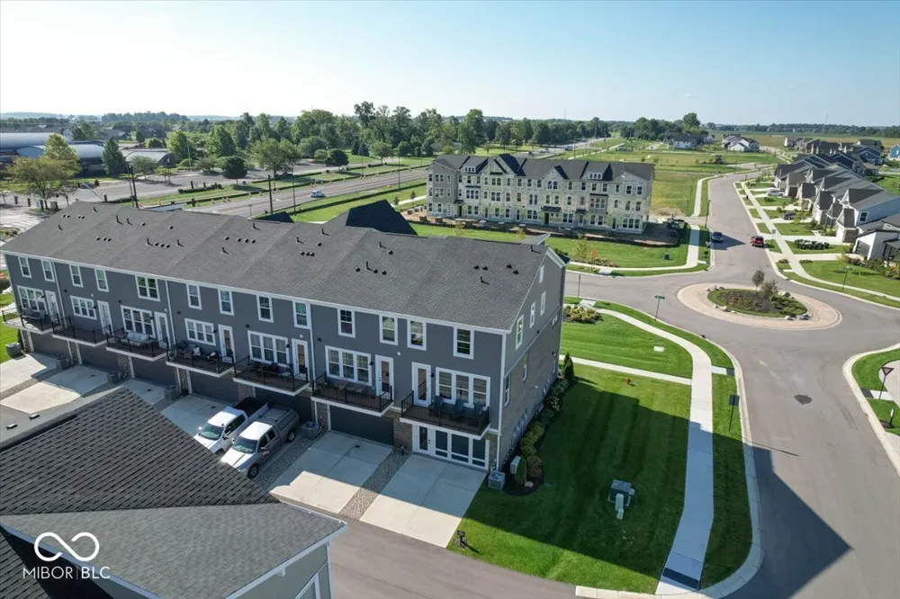 6046 Windsor Drive #701 McCordsville, IN 46055