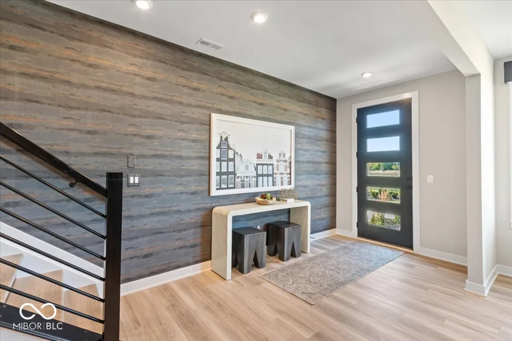6046 Windsor Drive #701 McCordsville, IN 46055
