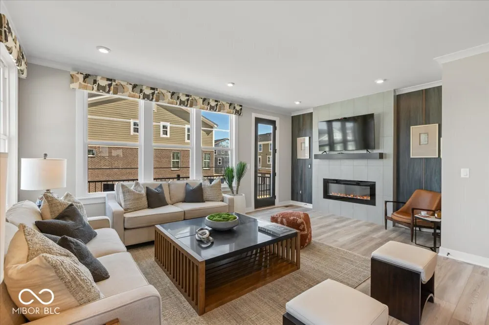 6046 Windsor Drive #701 McCordsville, IN 46055