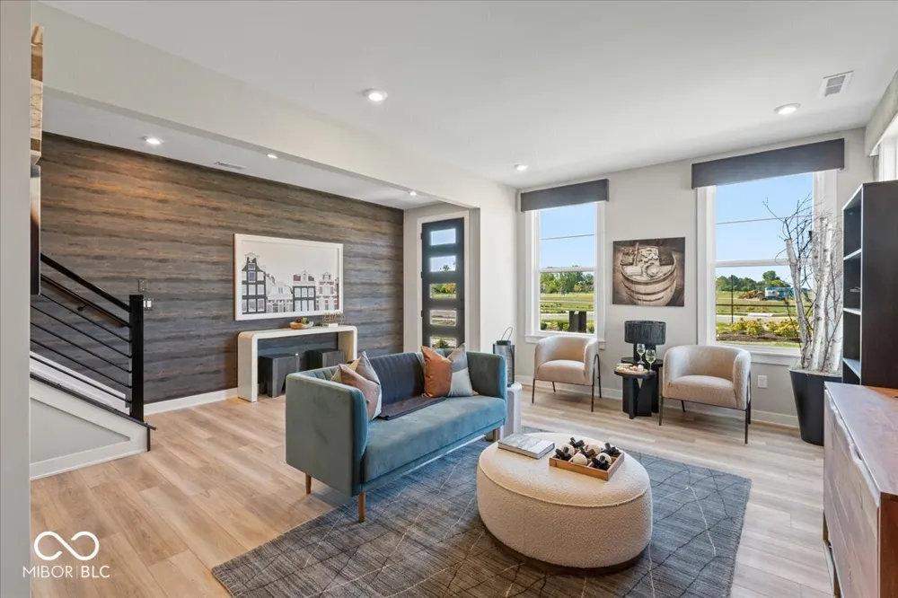 6046 Windsor Drive #701 McCordsville, IN 46055