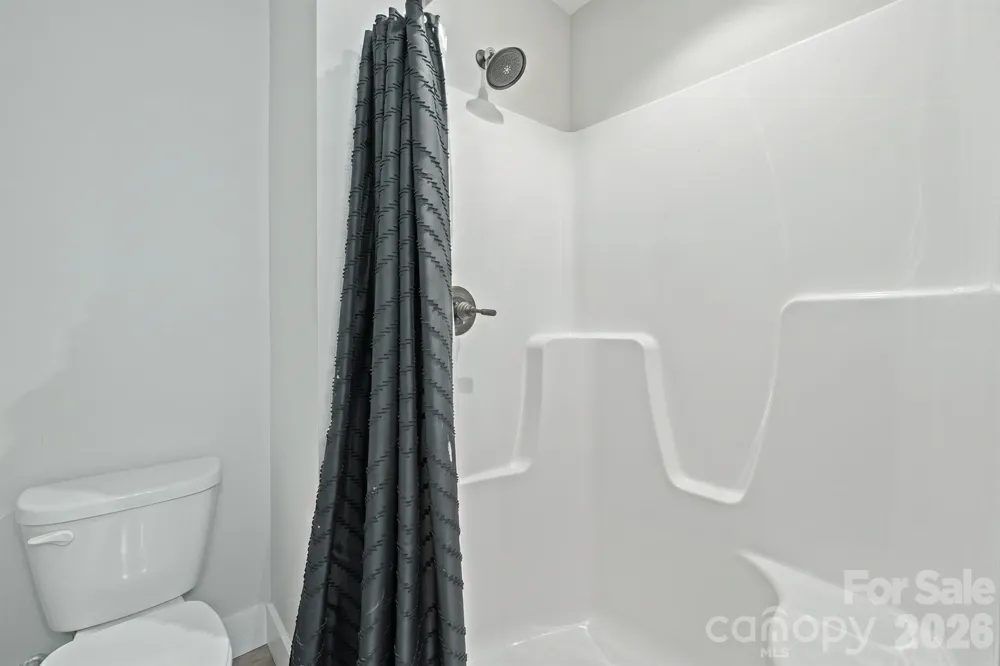 607 E 17th Street Newton, NC 28658