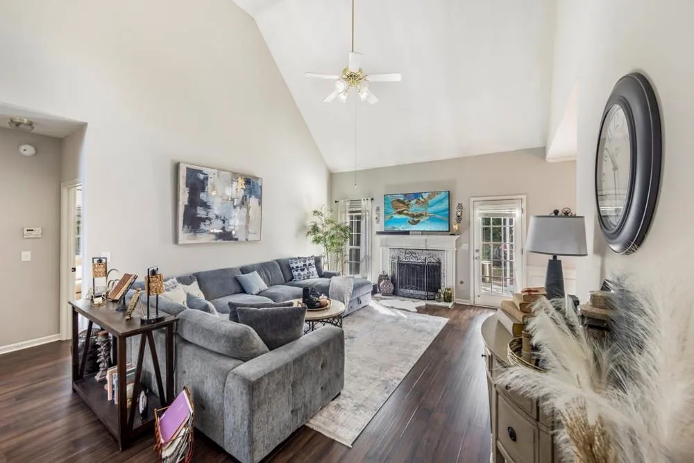 165 Roberts Road Suwanee, GA 30024