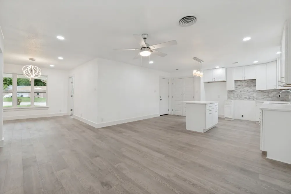 5718 Trio Lane Dallas, TX 75241