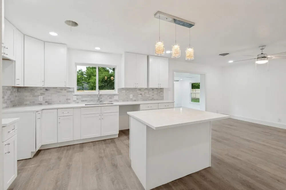 5718 Trio Lane Dallas, TX 75241