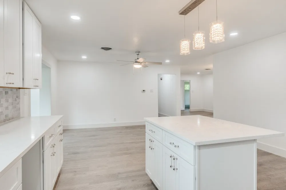 5718 Trio Lane Dallas, TX 75241