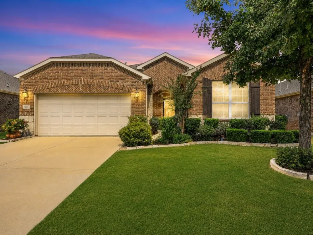 7265 Honeybee Lane Frisco, TX 75036