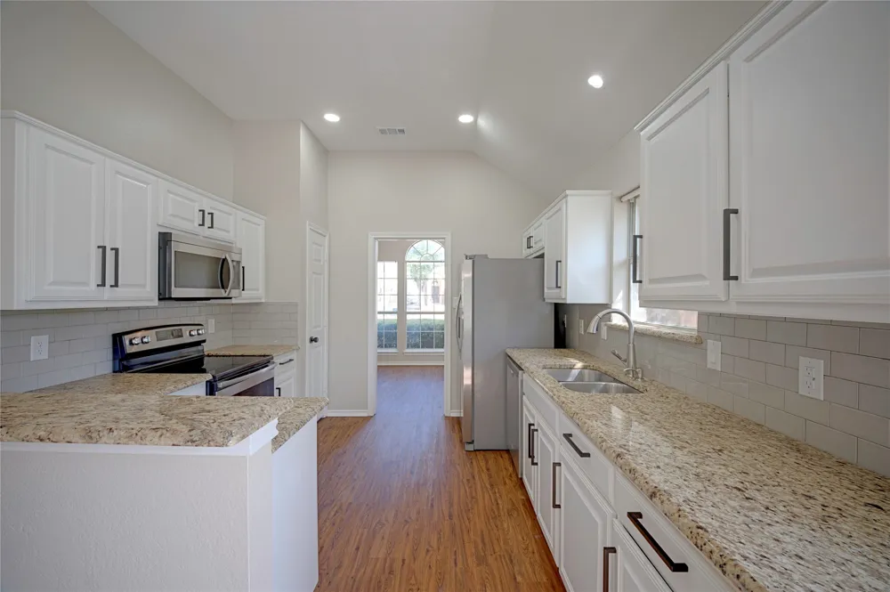 562 Continental Drive Lewisville, TX 75067