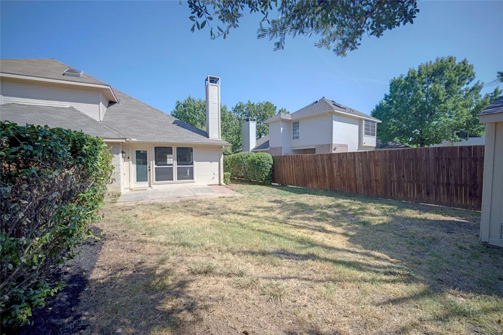 562 Continental Drive Lewisville, TX 75067