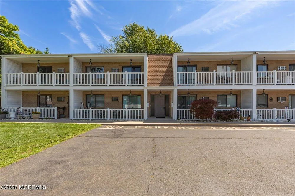 119 Avery Avenue #J27 Long Branch, NJ 07740