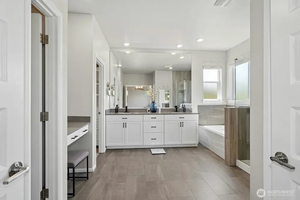 19130 129th Street E Bonney Lake, WA 98391