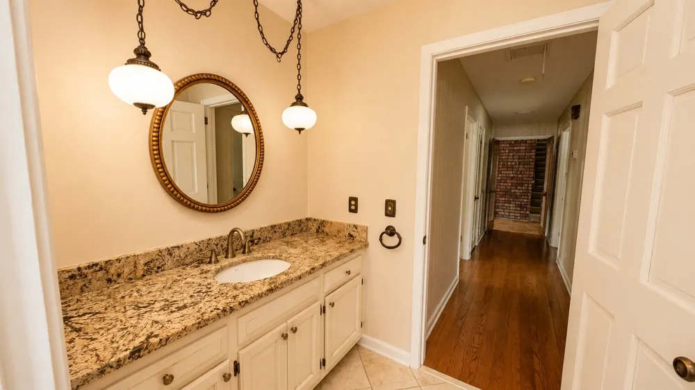 103 W Ridge Dr Hendersonville, TN 37075