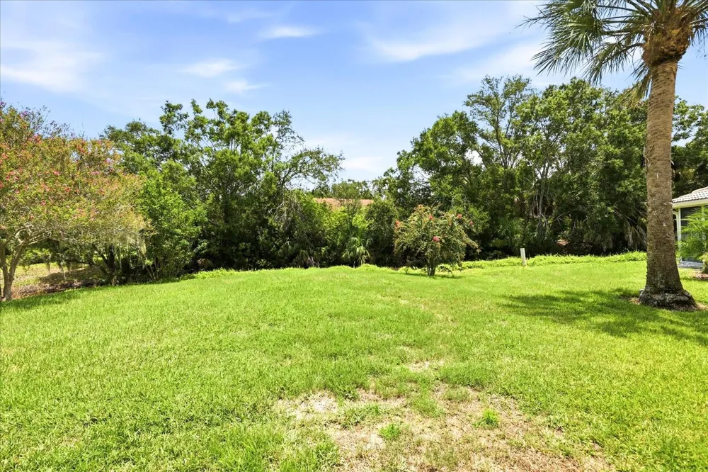 3252 RINGWOOD MEADOW #81 Sarasota, FL 34235