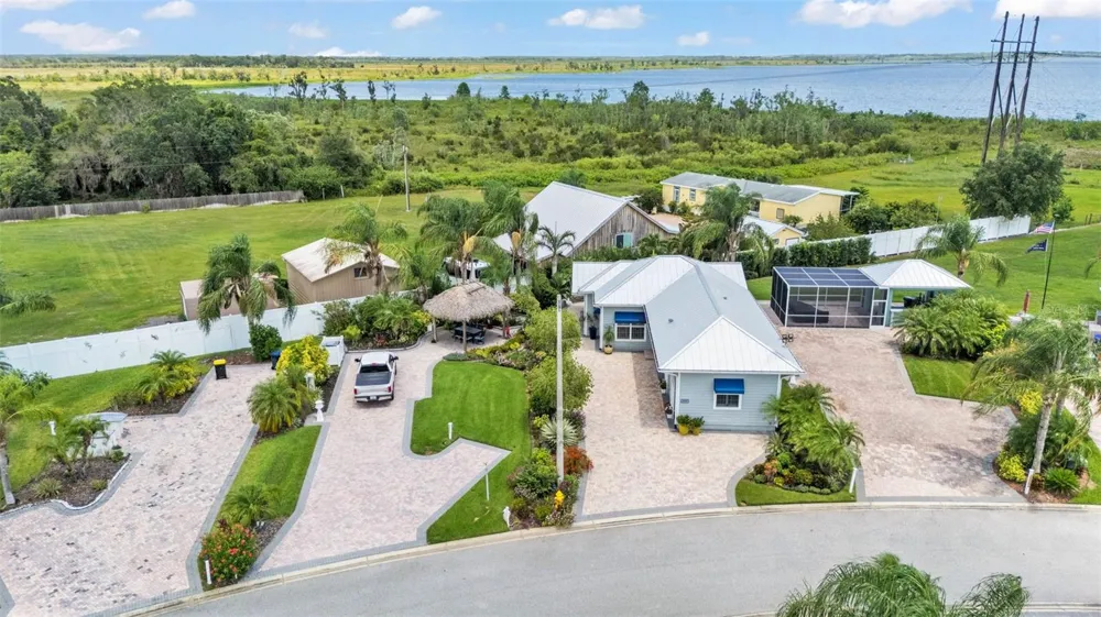 3003 WOOD DUCK DRIVE Polk City, FL 33868