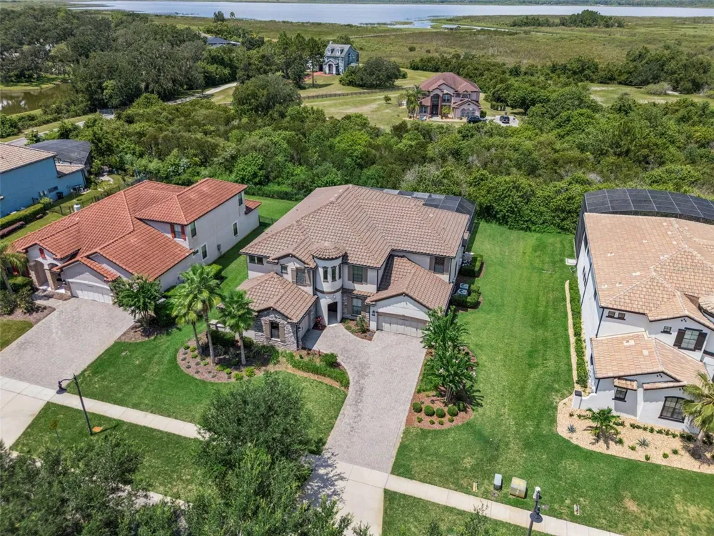 5205 WATERSIDE VISTA LANE St Cloud, FL 34771