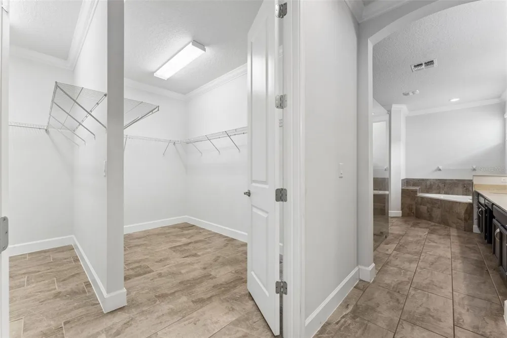 5205 WATERSIDE VISTA LANE St Cloud, FL 34771