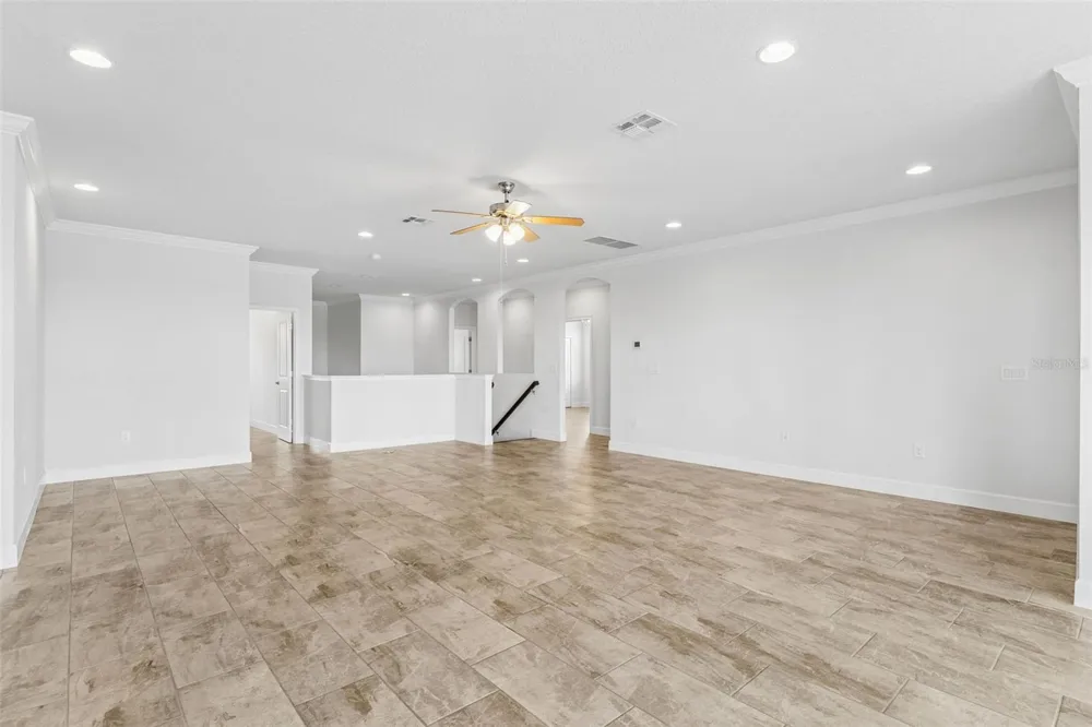 5205 WATERSIDE VISTA LANE St Cloud, FL 34771