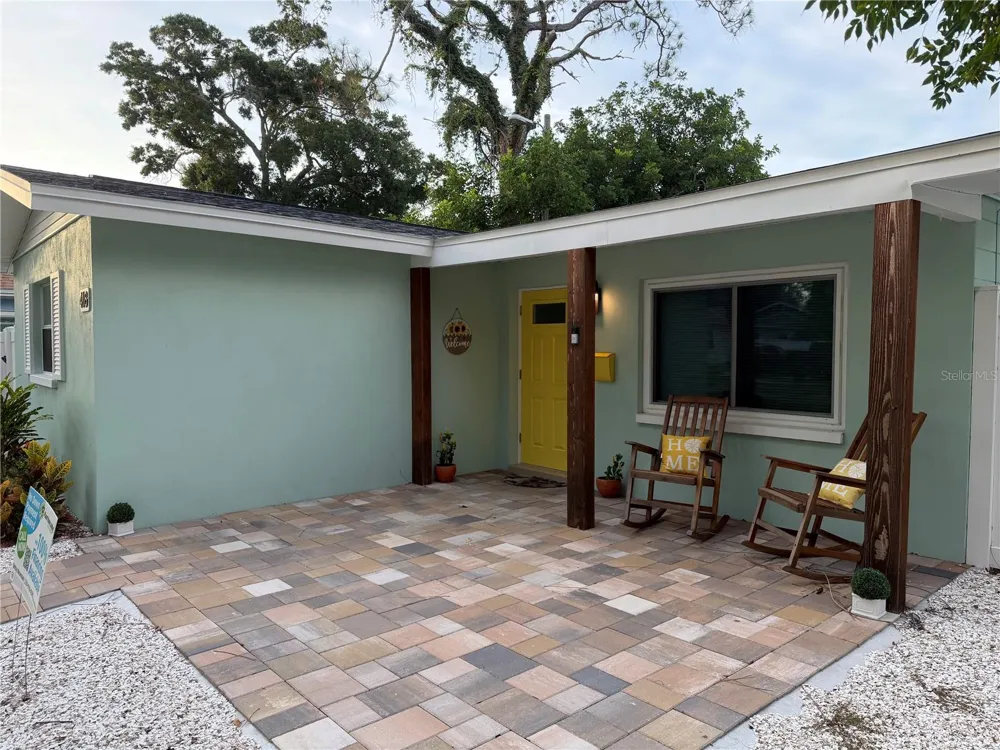 418 40TH AVENUE S St Petersburg, FL 33705