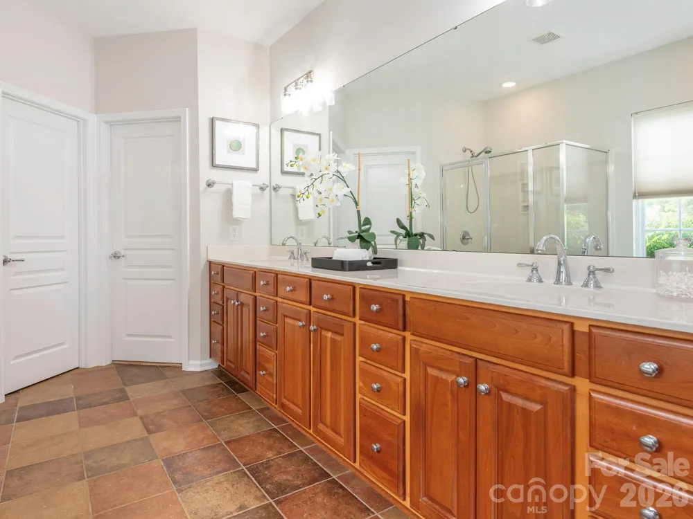 49108 Gladiolus Street Fort Mill, SC 29707
