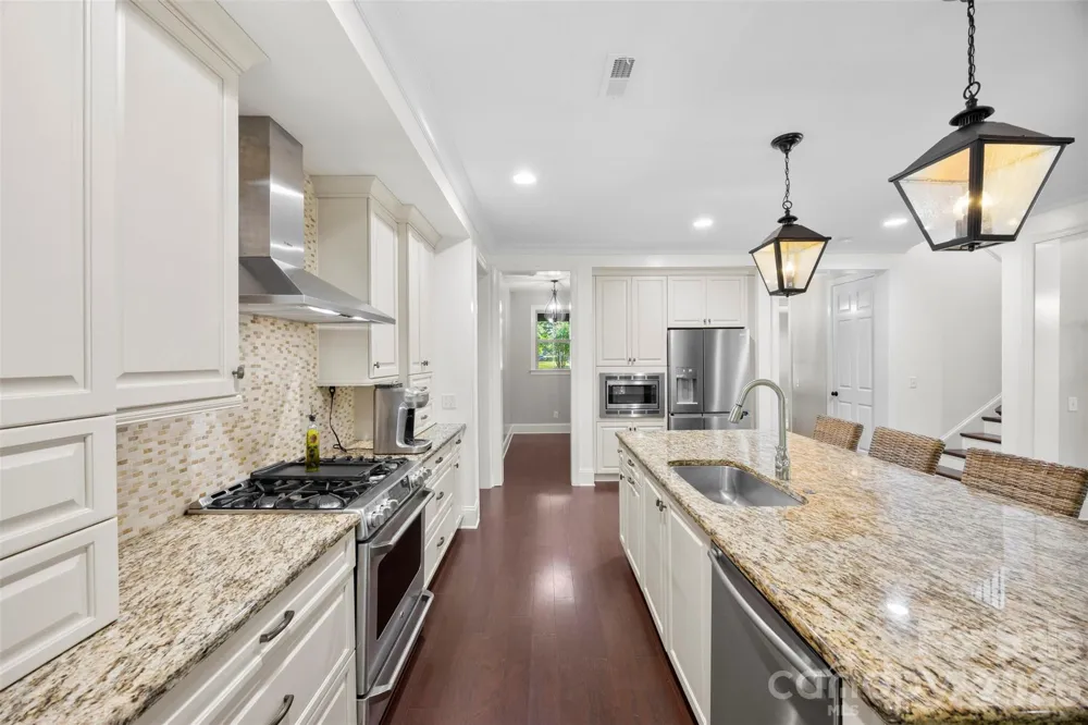 8624 Robbins Crescent Drive Cornelius, NC 28031