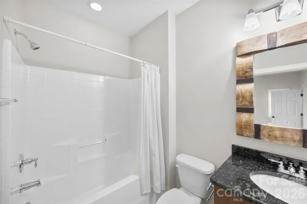 8624 Robbins Crescent Drive Cornelius, NC 28031