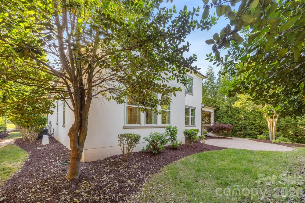 8624 Robbins Crescent Drive Cornelius, NC 28031