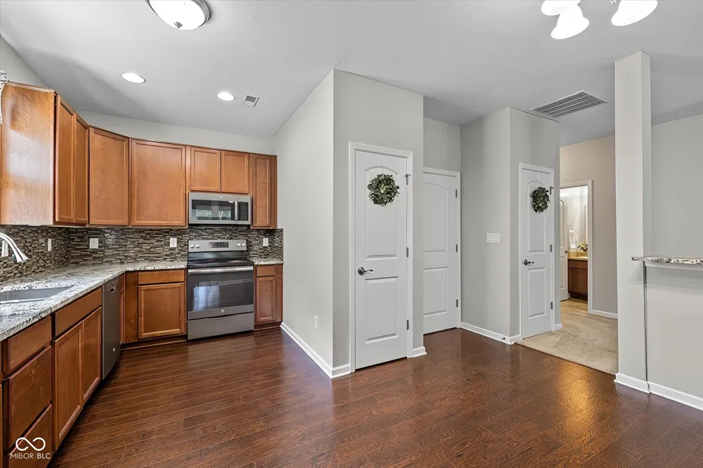 381 Dylan Drive Avon, IN 46123