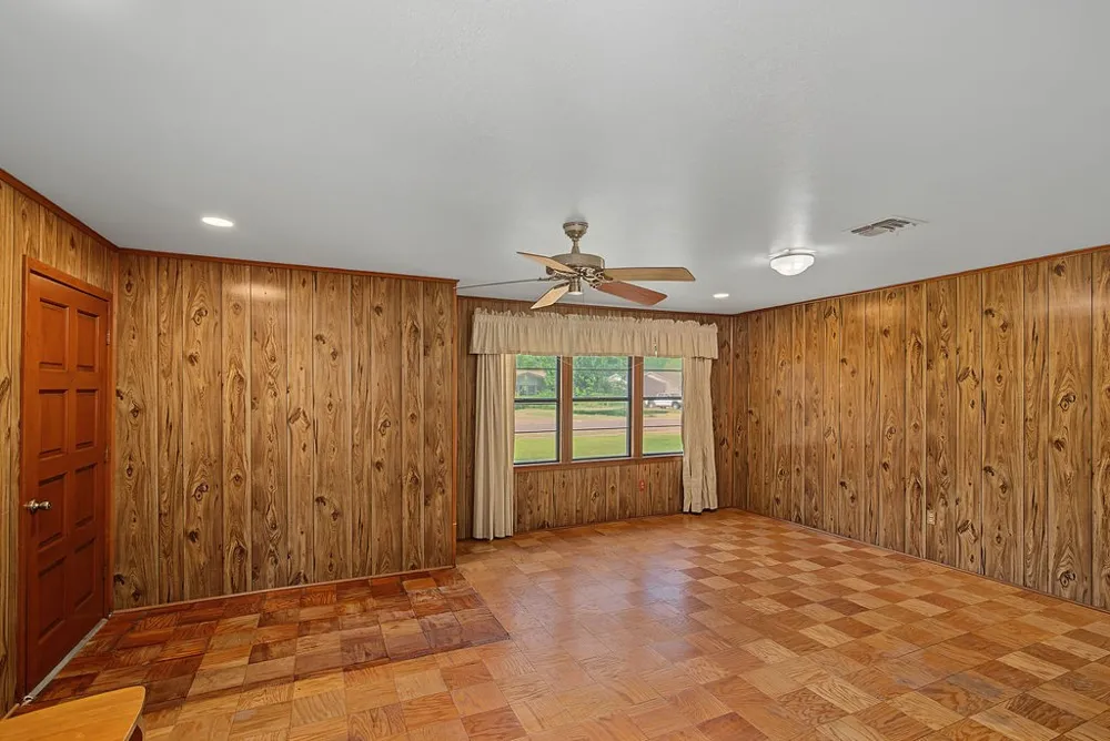 2604 Rosedale Place Bossier City, LA 71111