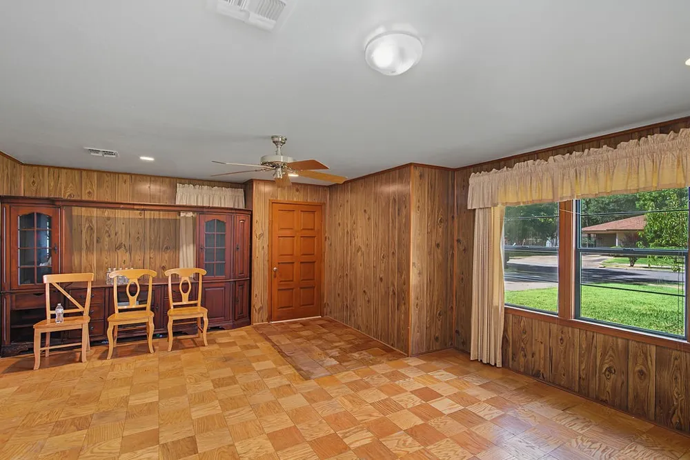 2604 Rosedale Place Bossier City, LA 71111
