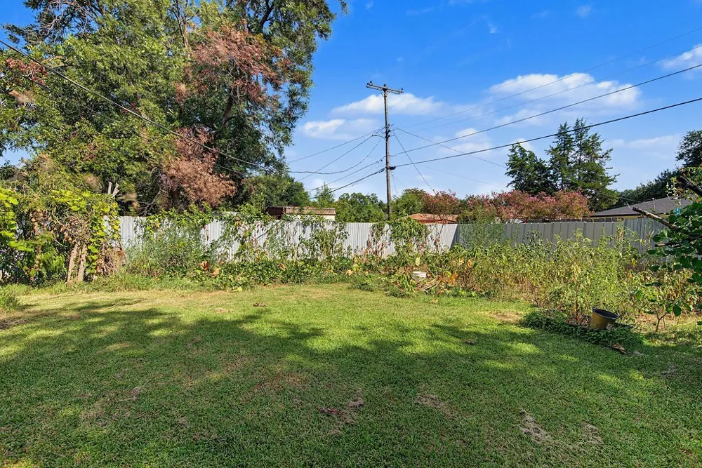 2604 Rosedale Place Bossier City, LA 71111