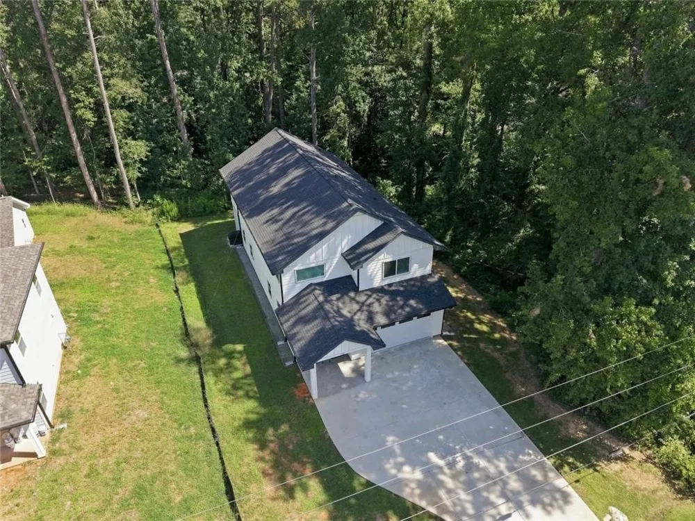 184 Woodland Lane SW Mableton, GA 30126