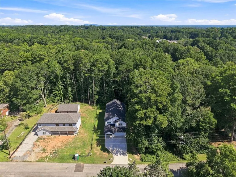 184 Woodland Lane SW Mableton, GA 30126