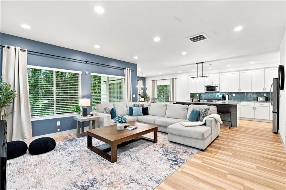 184 Woodland Lane SW Mableton, GA 30126