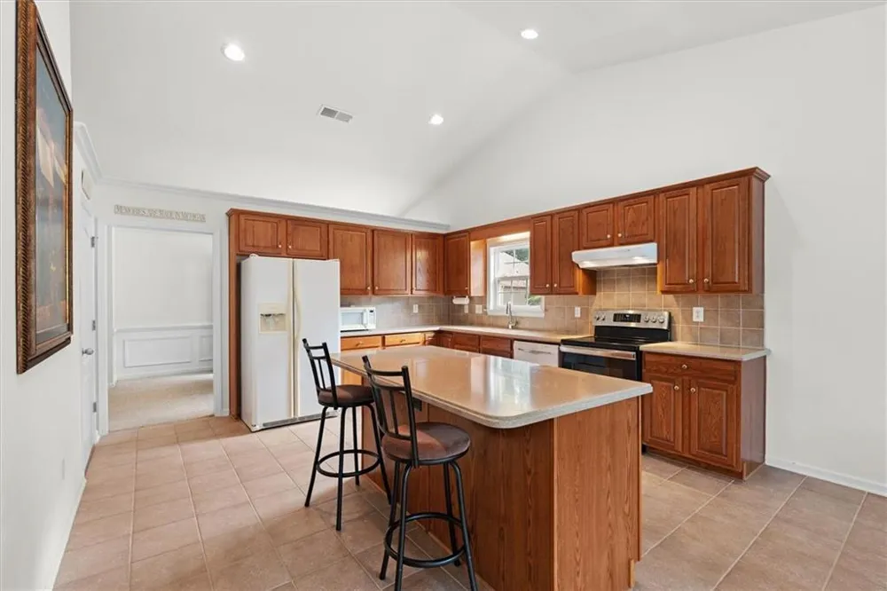 1092 S Creek Dr Villa Rica, GA 30180