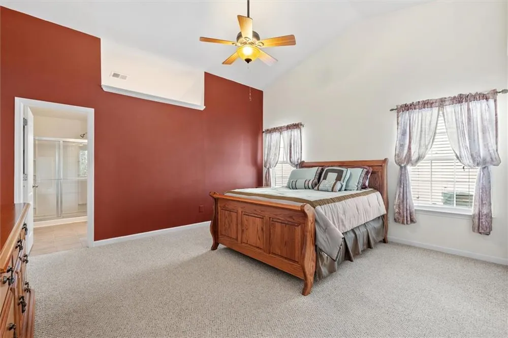 1092 S Creek Dr Villa Rica, GA 30180