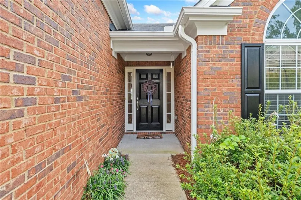 1092 S Creek Dr Villa Rica, GA 30180