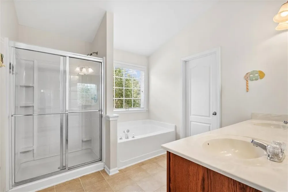1092 S Creek Dr Villa Rica, GA 30180