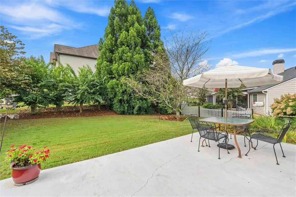 1092 S Creek Dr Villa Rica, GA 30180