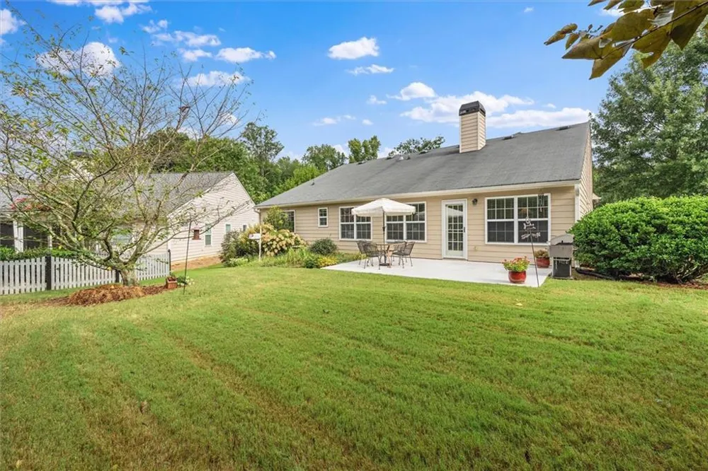 1092 S Creek Dr Villa Rica, GA 30180