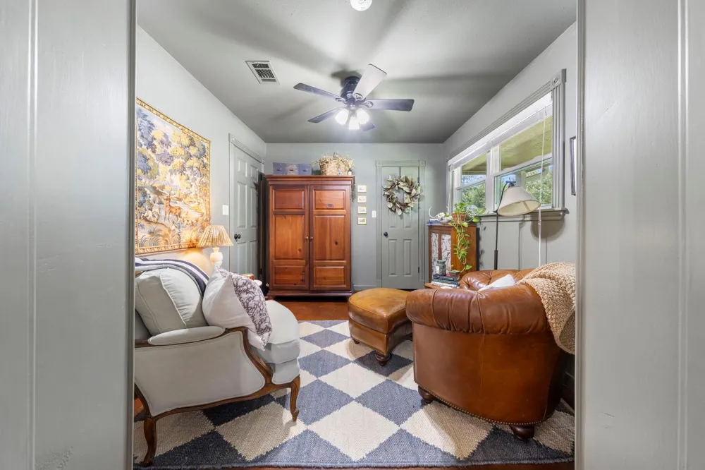 410 Shawnee Drive Montgomery, TX 77316
