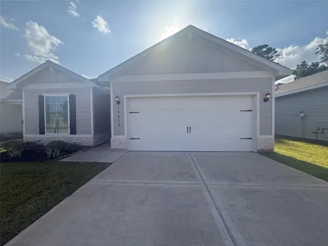 15415 Maple Terrace Drive