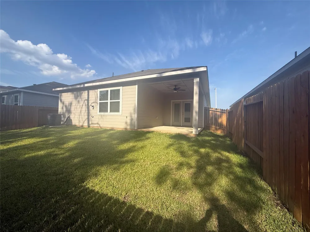 15415 Maple Terrace Drive Conroe, TX 77303