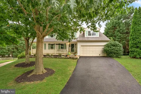 37743 SUTTON DRIVE