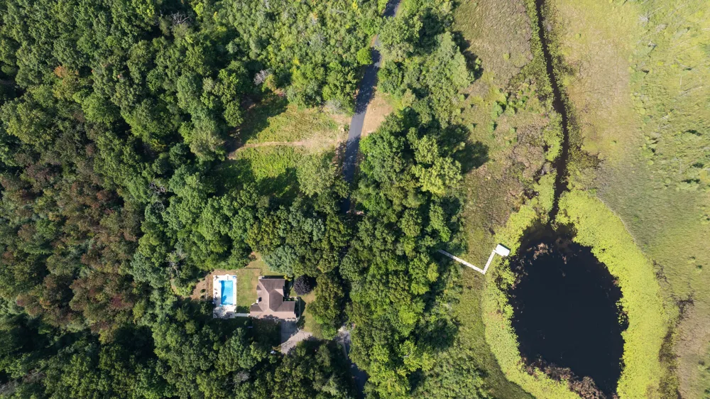 3 Peninsula Drive Jackson, MI 49201
