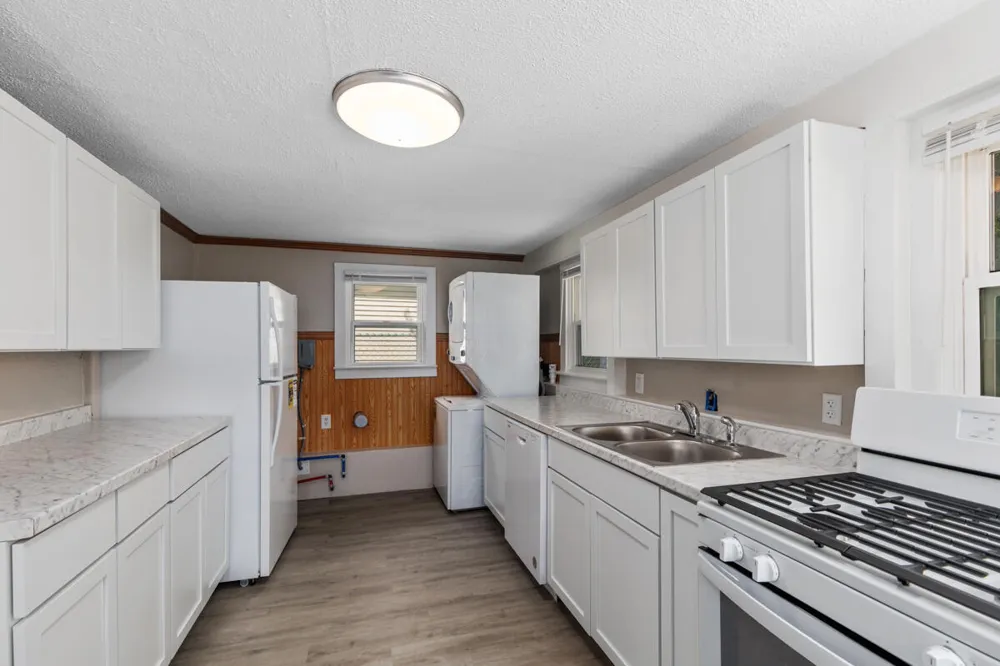 2324 Hughes Avenue Norton Shores, MI 49441