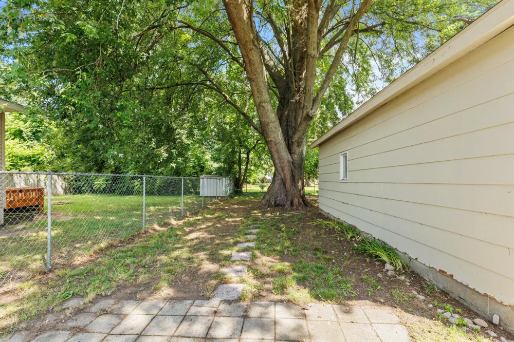 2324 Hughes Avenue Norton Shores, MI 49441