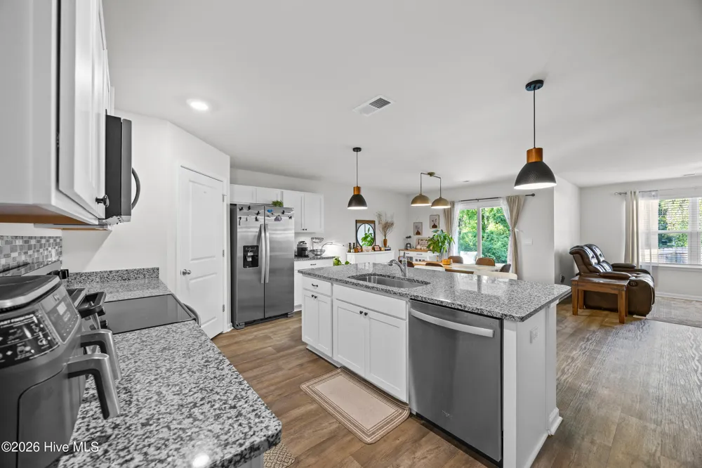 83 Eagle Creek Drive NE Bolivia, NC 28422
