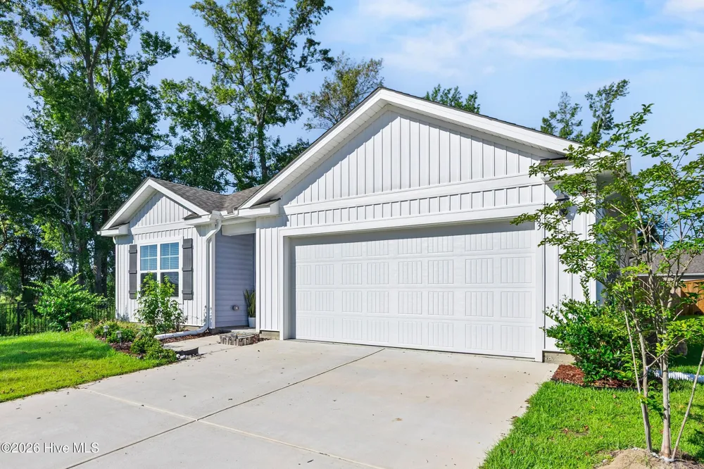 83 Eagle Creek Drive NE Bolivia, NC 28422