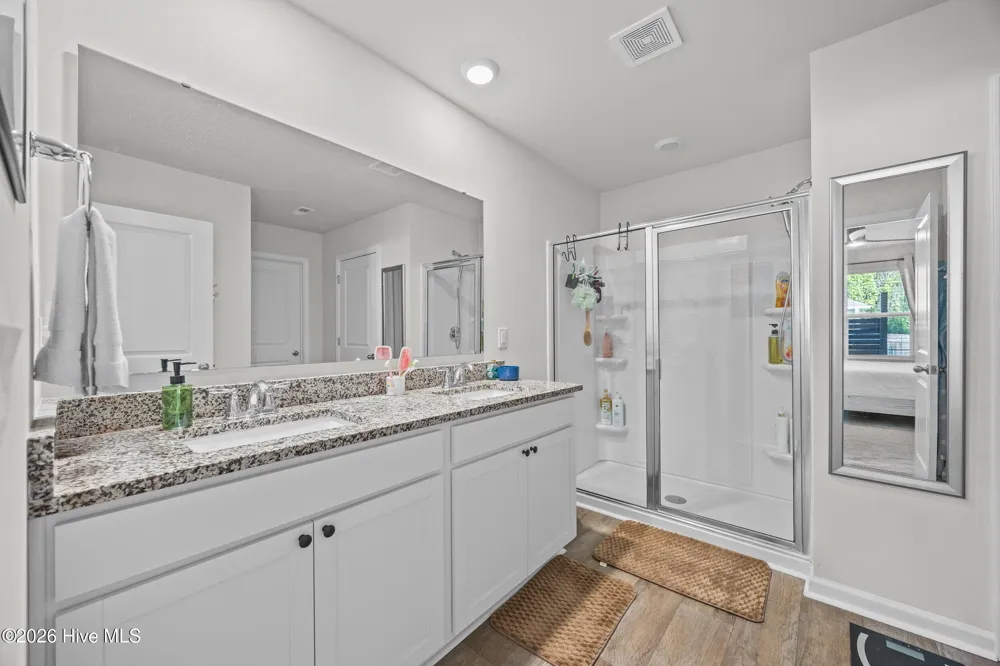 83 Eagle Creek Drive NE Bolivia, NC 28422